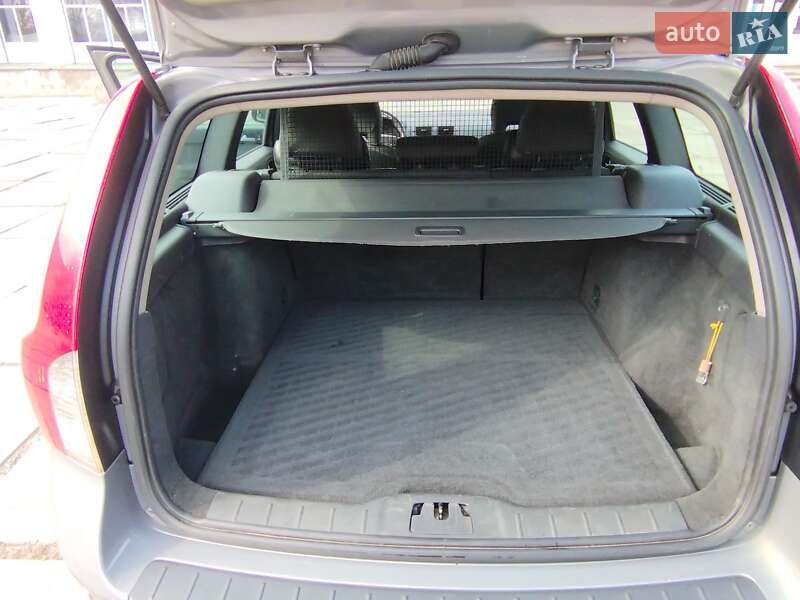 Універсал Volvo V50 2007 в Конотопі