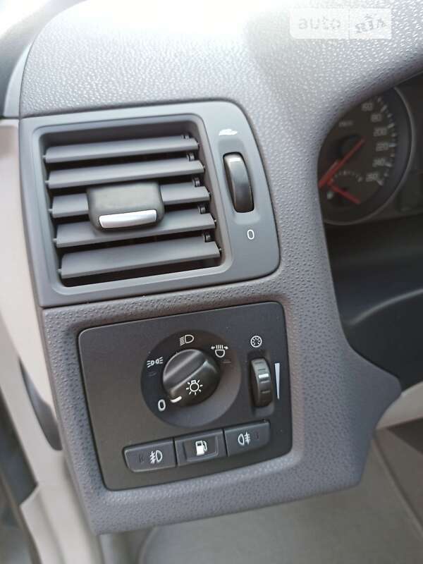 Универсал Volvo V50 2010 в Хмельницком фото 39 Универсал Volvo V50 2010 в Хмельницком