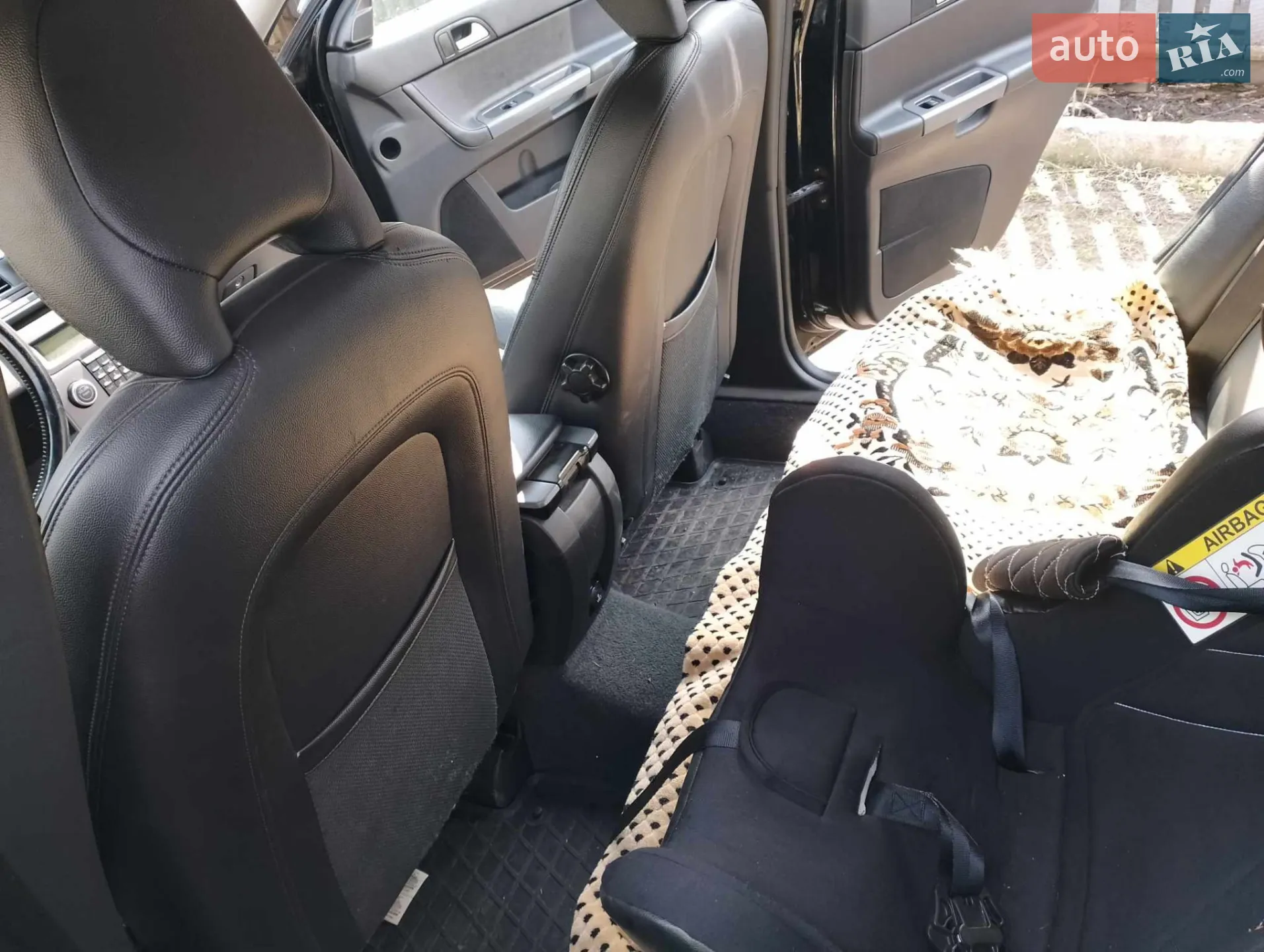 2011 Volvo V50 - мініатюра 18