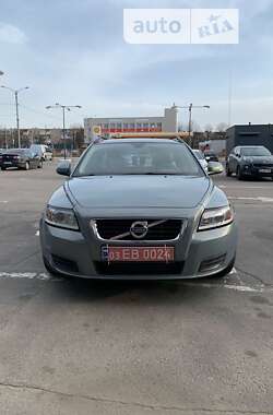 Универсал Volvo V50 2010 в Харькове