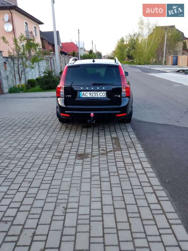 Універсал Volvo V50 2011 в Луцьку
