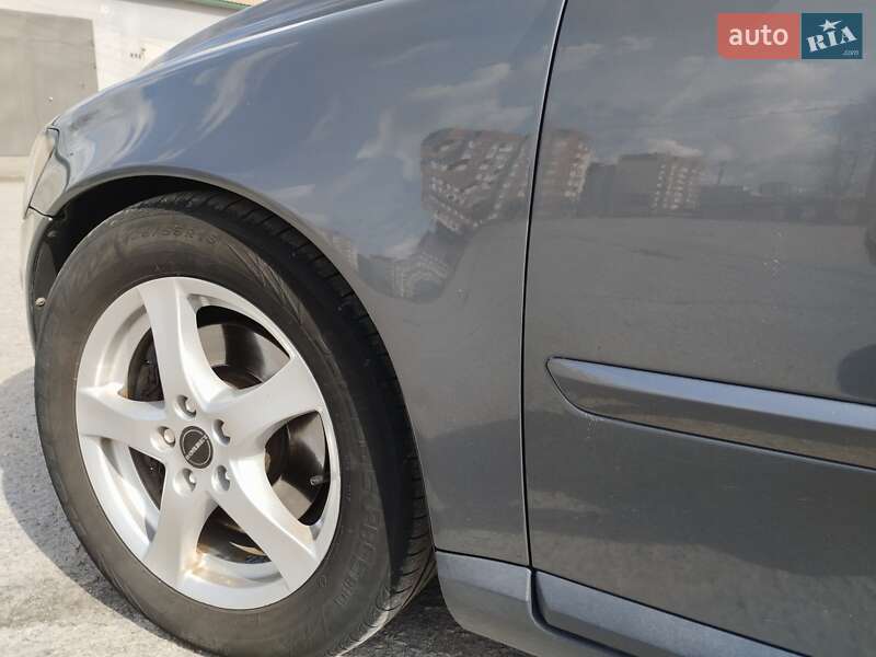 Універсал Volvo V50 2007 в Звягелі