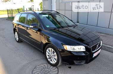 Универсал Volvo V50 2011 в Львове