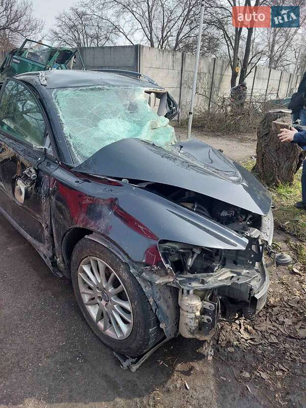 Volvo V50 2010 Volvo V50 2010