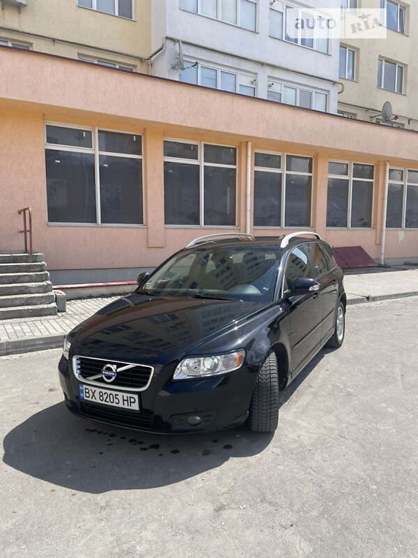 Volvo V50 2011
