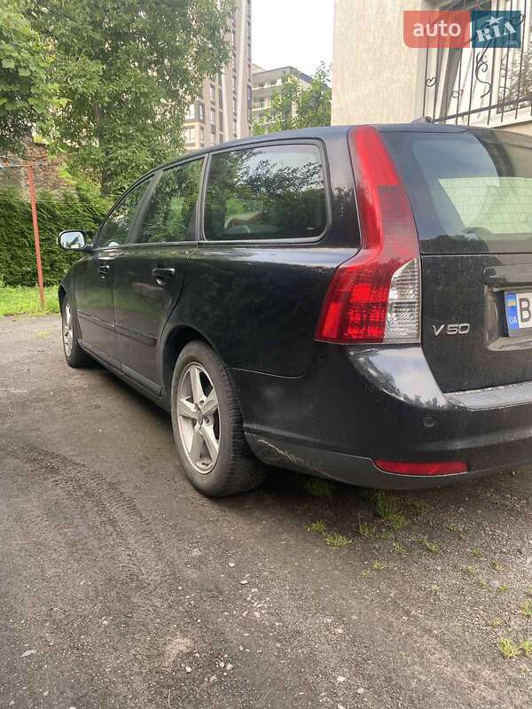 Универсал Volvo V50 2007 в Львове