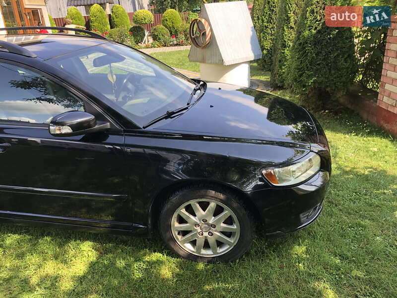 Volvo V50 2009