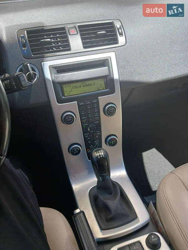 Універсал Volvo V50 2011 в Івано-Франківську