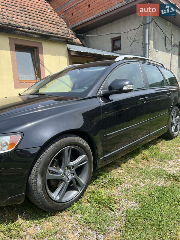 Універсал Volvo V50 2011 в Мукачевому