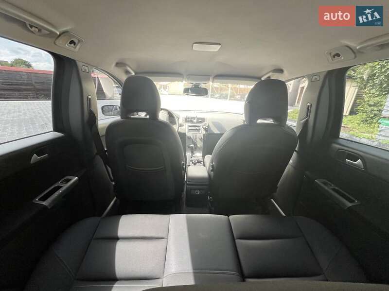Универсал Volvo V50 2006 в Межгорье