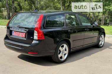 Універсал Volvo V50 2012 в Сумах