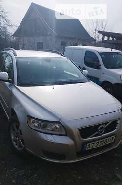 Універсал Volvo V50 2010 в Коломиї