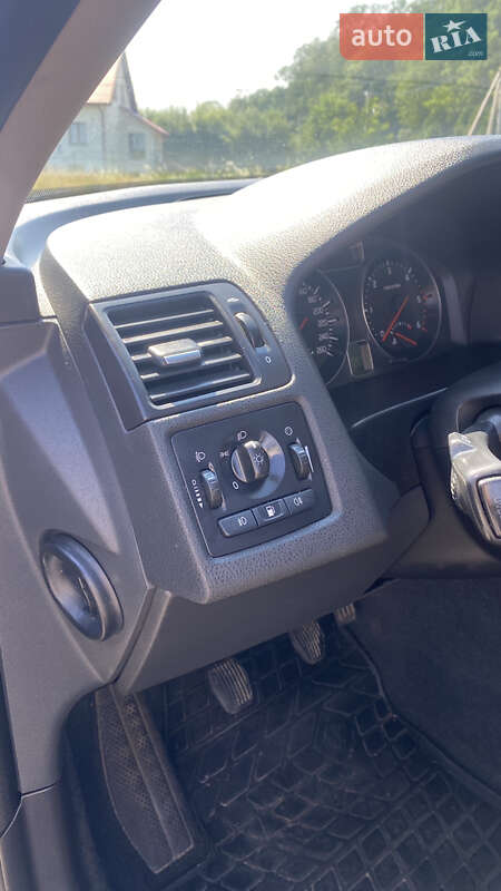 Универсал Volvo V50 2010 в Львове
