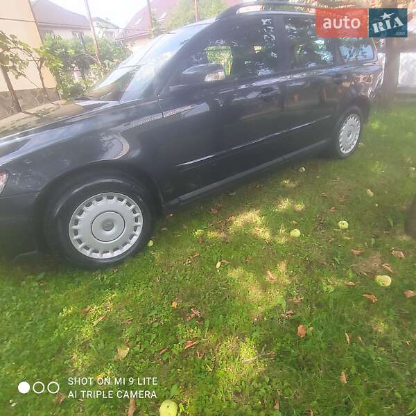 Универсал Volvo V50 2008 в Стрые фото 16 Универсал Volvo V50 2008 в Стрые