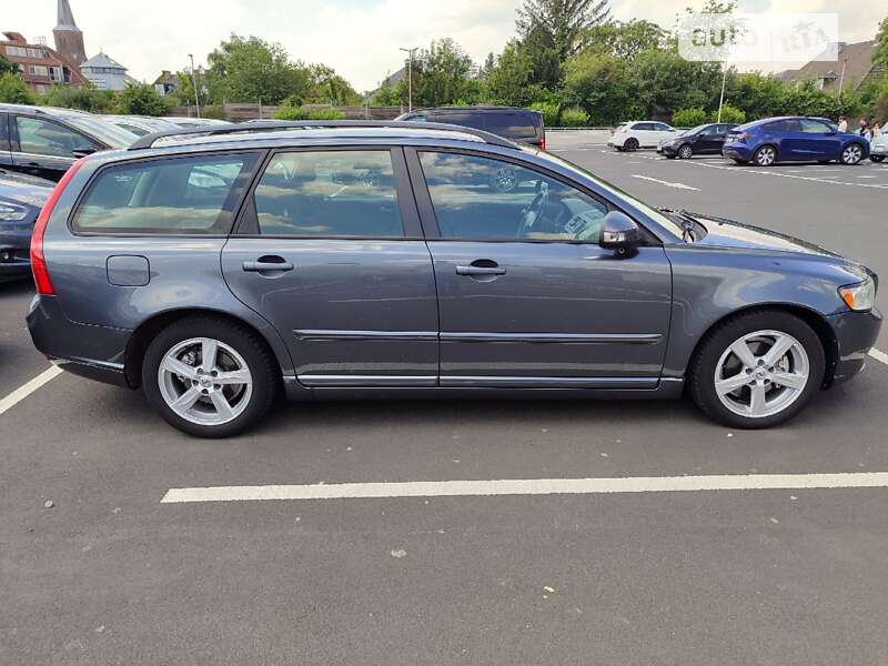 Универсал Volvo V50 2010 в Одессе