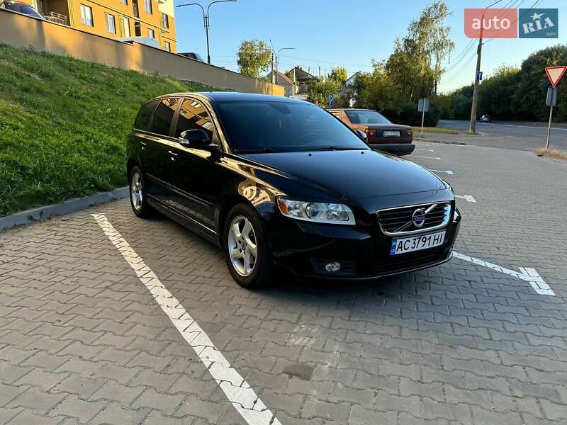 Volvo V50 2012
