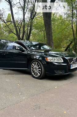 Універсал Volvo V50 2010 в Києві