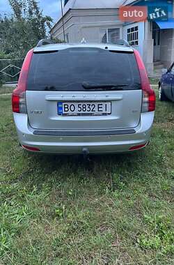 Универсал Volvo V50 2009 в Шумске