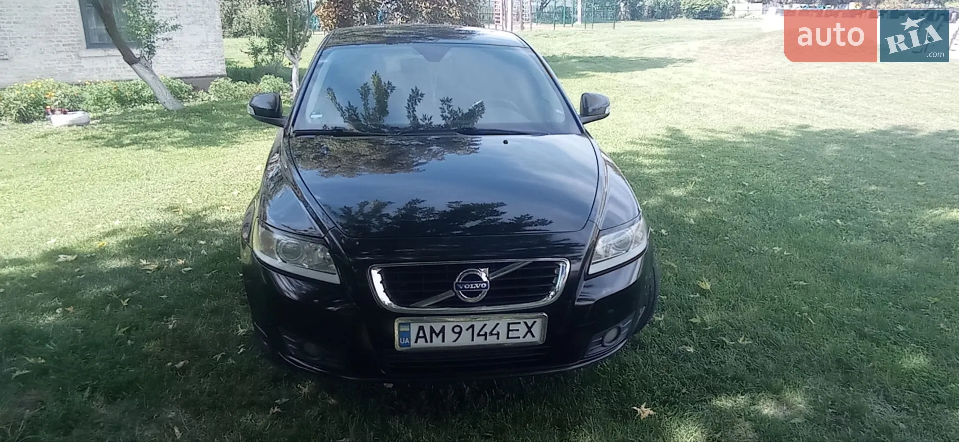 2011 Volvo V50 - фото 1