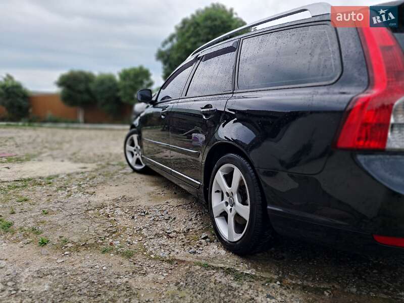 Универсал Volvo V50 2010 в Стрые