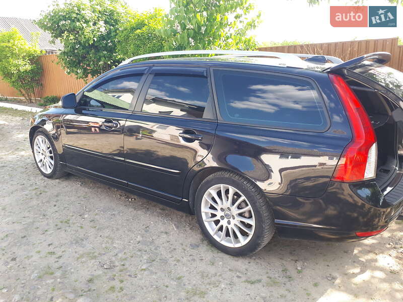 Универсал Volvo V50 2010 в Стрые