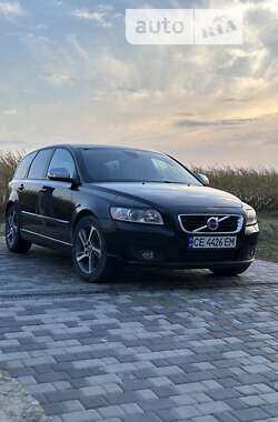 Универсал Volvo V50 2012 в Черновцах