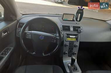 Універсал Volvo V50 2010 в Полтаві