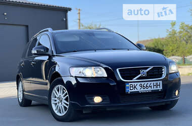 Універсал Volvo V50 2009 в Млиніві