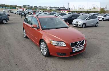 Універсал Volvo V50 2010 в Костопілі