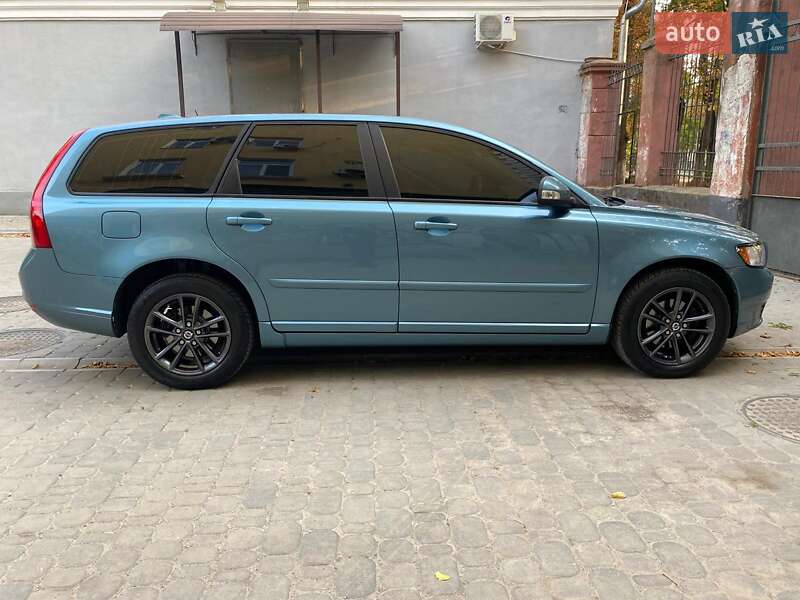 Универсал Volvo V50 2009 в Херсоне