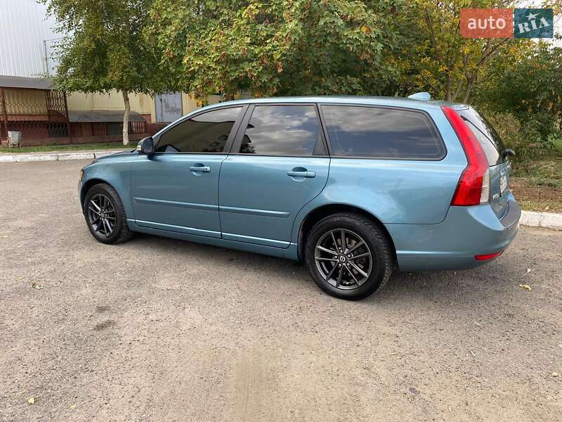 Универсал Volvo V50 2009 в Херсоне