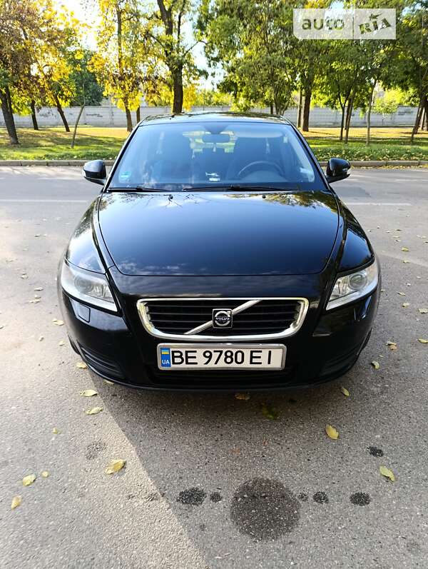 Універсал Volvo V50 2009 в Миколаєві