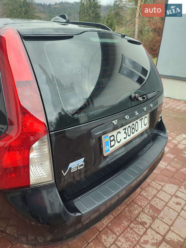 Универсал Volvo V50 2010 в Славском