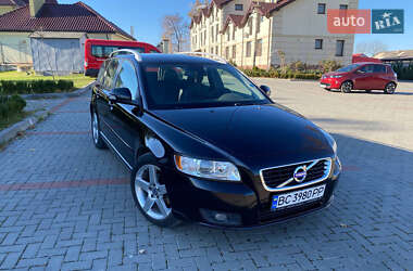 Універсал Volvo V50 2010 в Золочеві