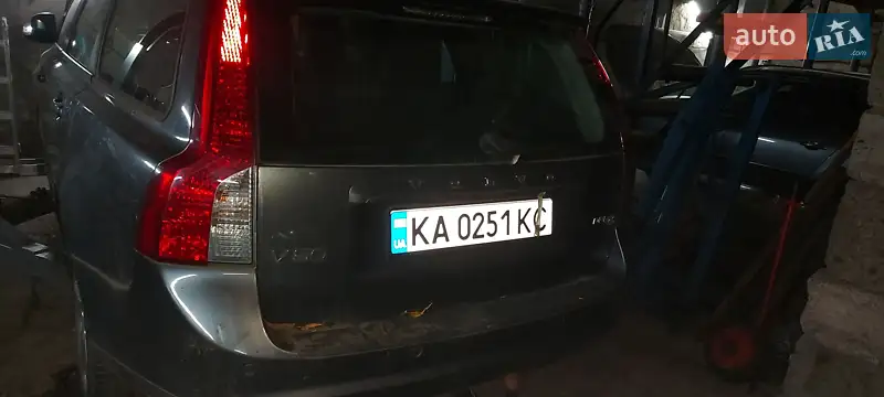 Volvo V50 2011