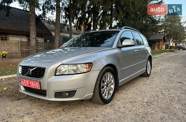 Універсал Volvo V50 2010 в Радивиліві