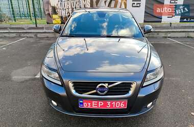 Универсал Volvo V50 2012 в Киеве