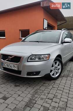 Универсал Volvo V50 2010 в Львове