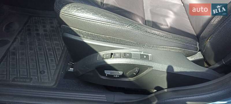 Volvo V50 2004