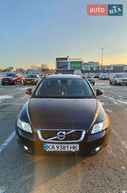 Універсал Volvo V50 2011 в Києві