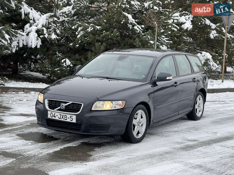 Универсал Volvo V50 2009 в Львове