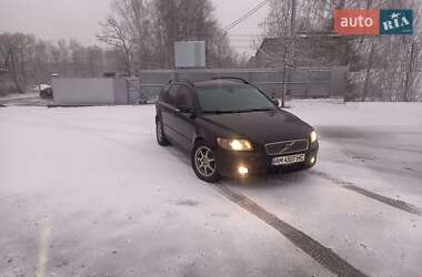 Універсал Volvo V50 2004 в Звягелі