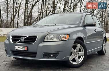 Універсал Volvo V50 2010 в Житомирі