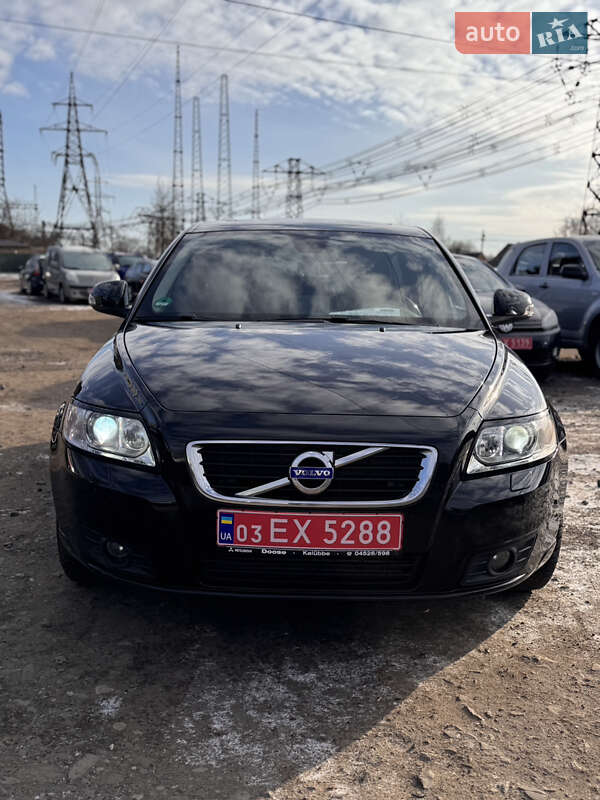 Універсал Volvo V50 2011 в Луцьку