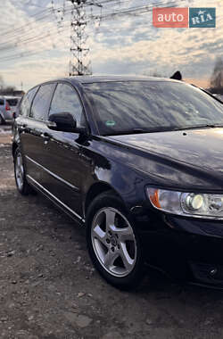 Універсал Volvo V50 2011 в Луцьку