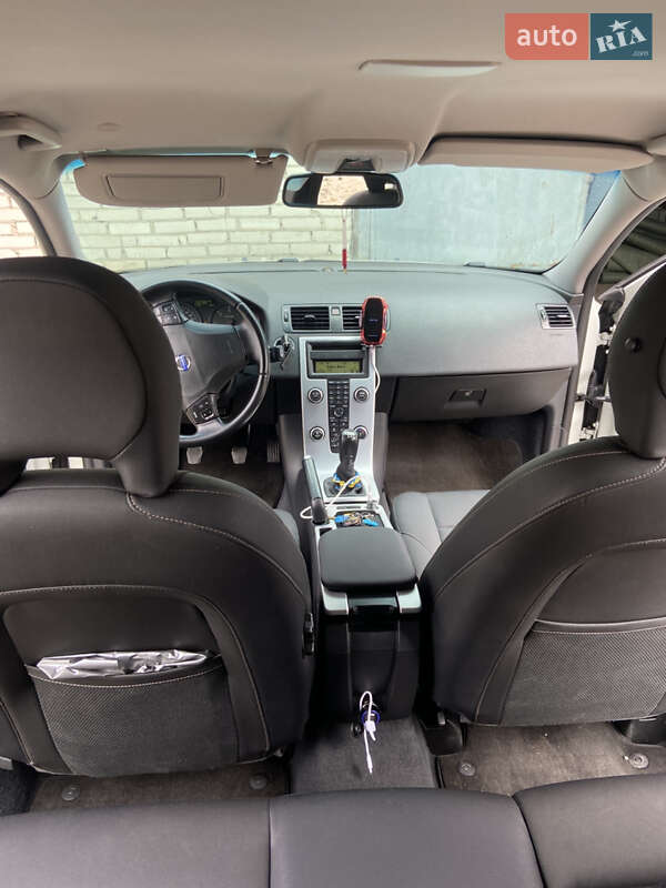 Універсал Volvo V50 2011 в Луцьку фото 3 Універсал Volvo V50 2011 в Луцьку