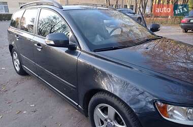 Универсал Volvo V50 2010 в Староконстантинове