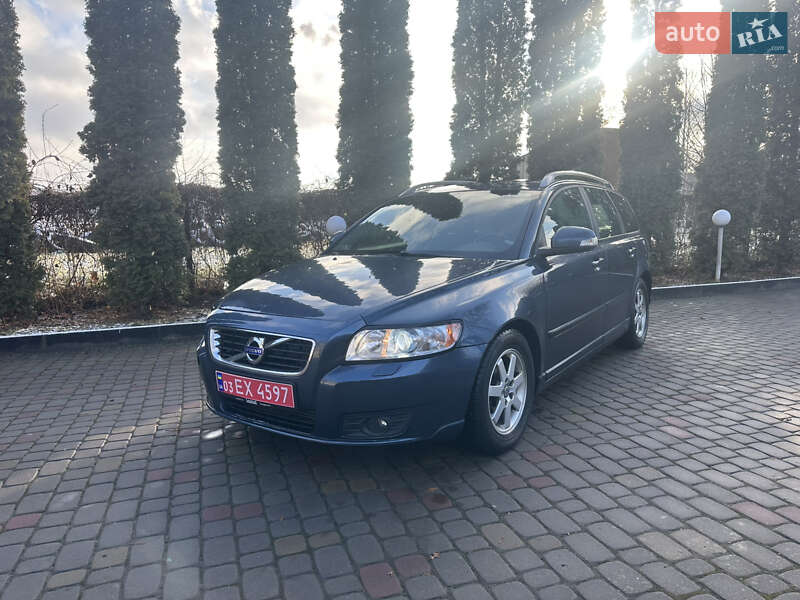 Универсал Volvo V50 2011 в Луцке