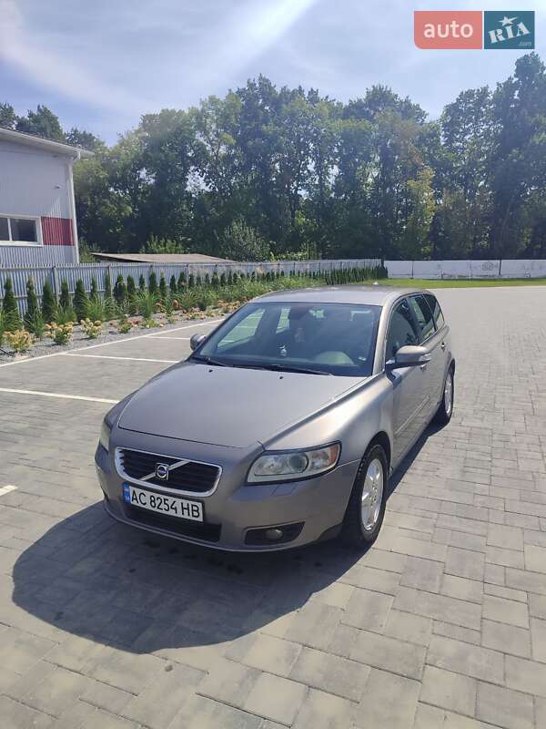 Volvo V50 2008