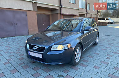 Універсал Volvo V50 2012 в Івано-Франківську